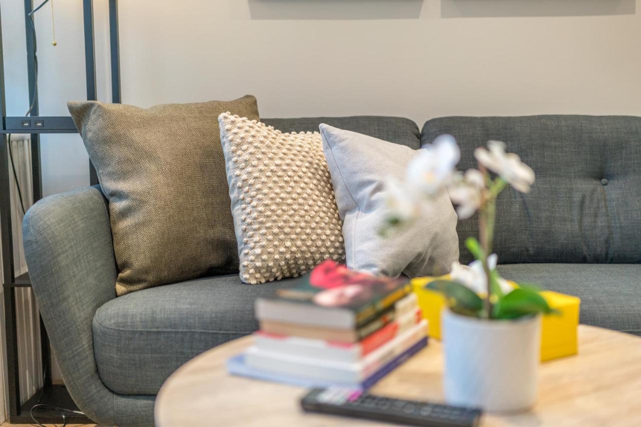 Westfield 2 Bedroom Near Notting Hill Appartamento