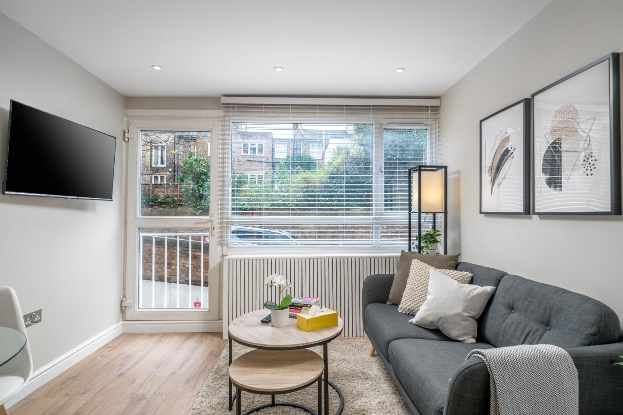 Westfield 2 Bedroom Near Notting Hill Appartamento