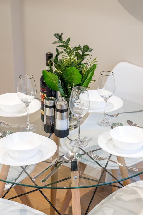 Westfield 2 Bedroom Near Notting Hill Appartamento Londra